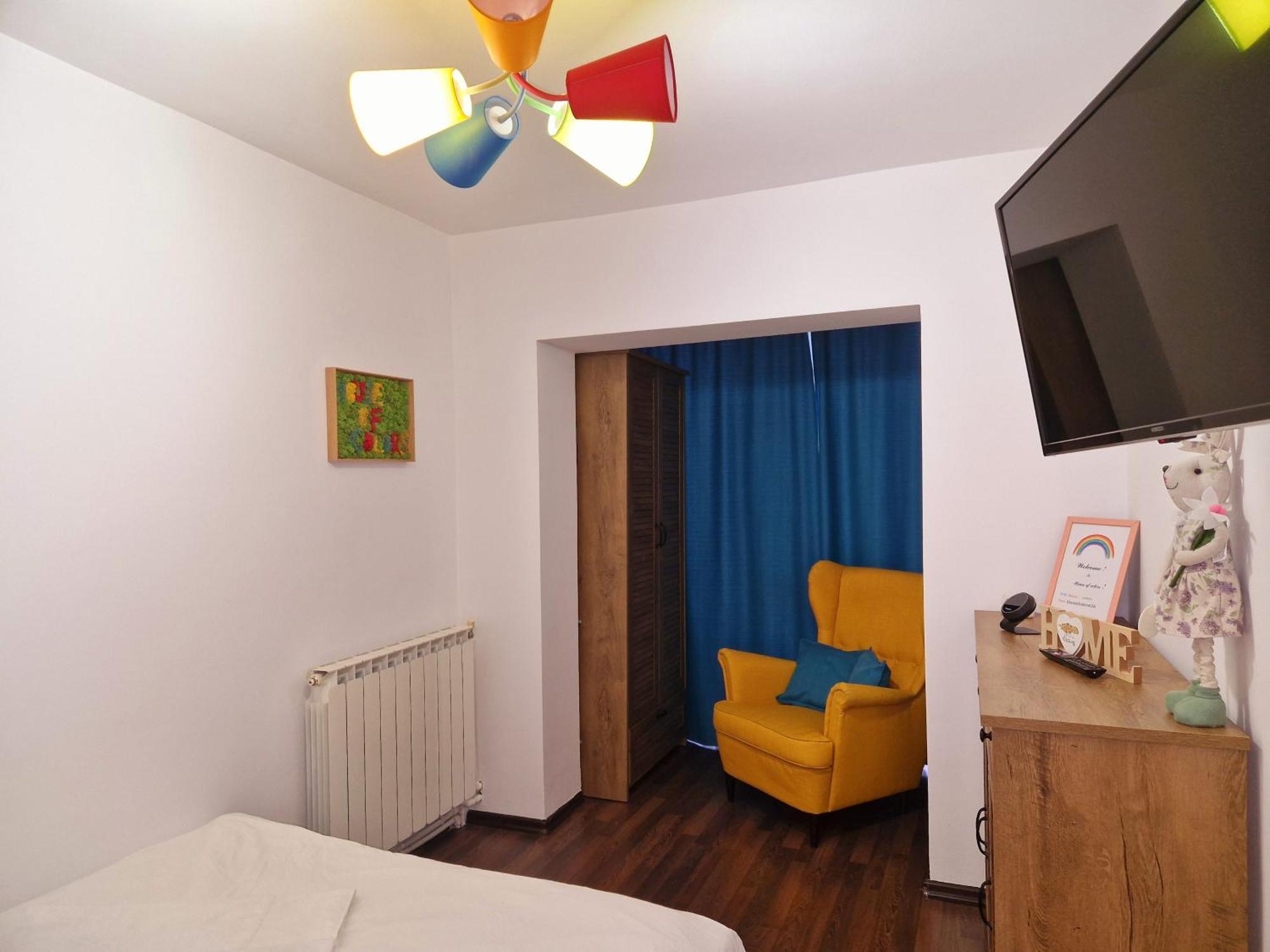 Appartement House Of Colors à Petroşani Extérieur photo